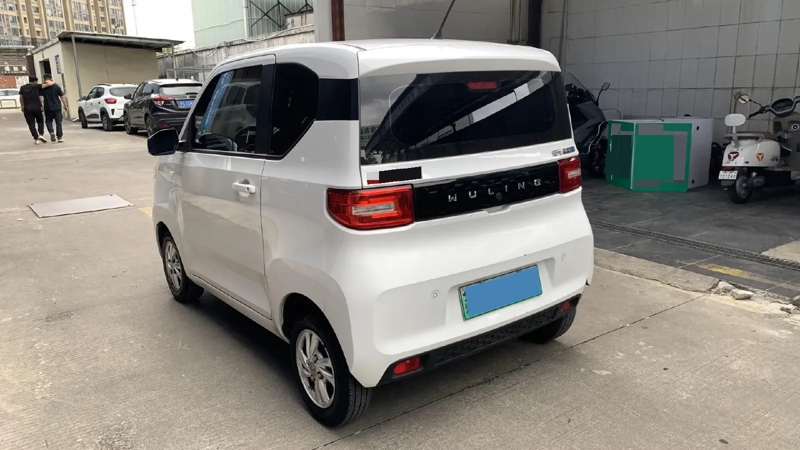2020 WuLing HongGuang MINI EV BEV 13.8KWH,autocango,china used car exporter,china ev exporter,chinese used car exporter,chinese used ev exporter