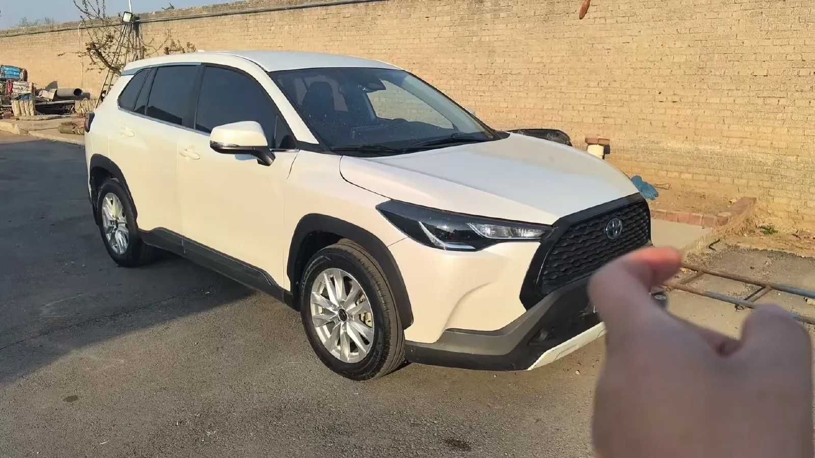 2023 Toyota Corolla Cross 2.0L 152HP L4 E-CVT Hybrid,autocango,china used car exporter,china ev exporter,chinese used car exporter,chinese used ev exporter