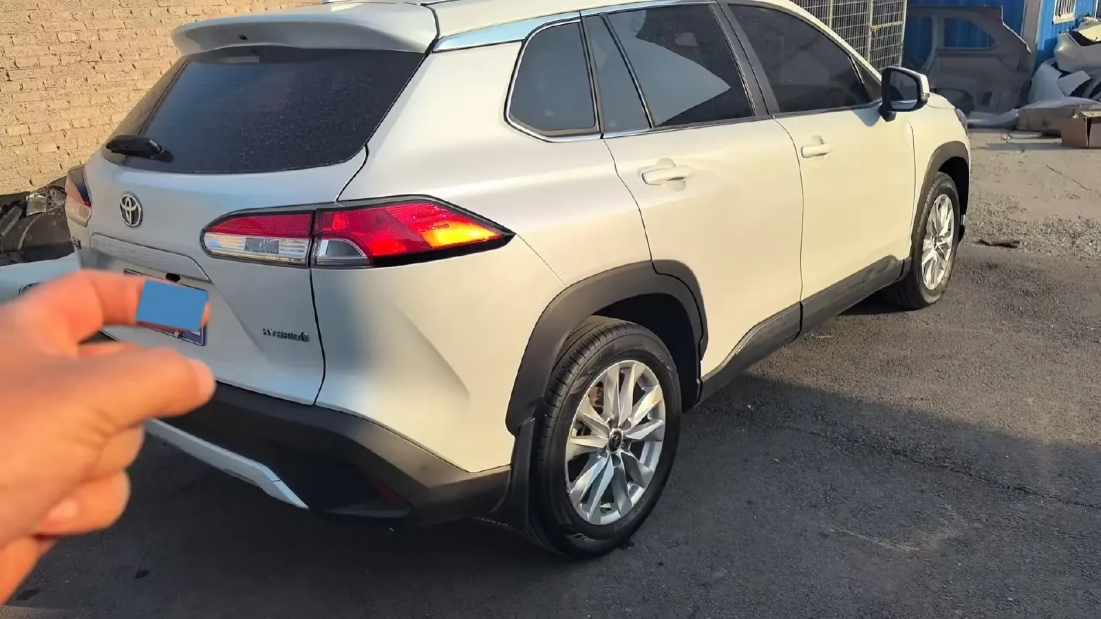 2023 Toyota Corolla Cross 2.0L 152HP L4 E-CVT Hybrid,autocango,china used car exporter,china ev exporter,chinese used car exporter,chinese used ev exporter