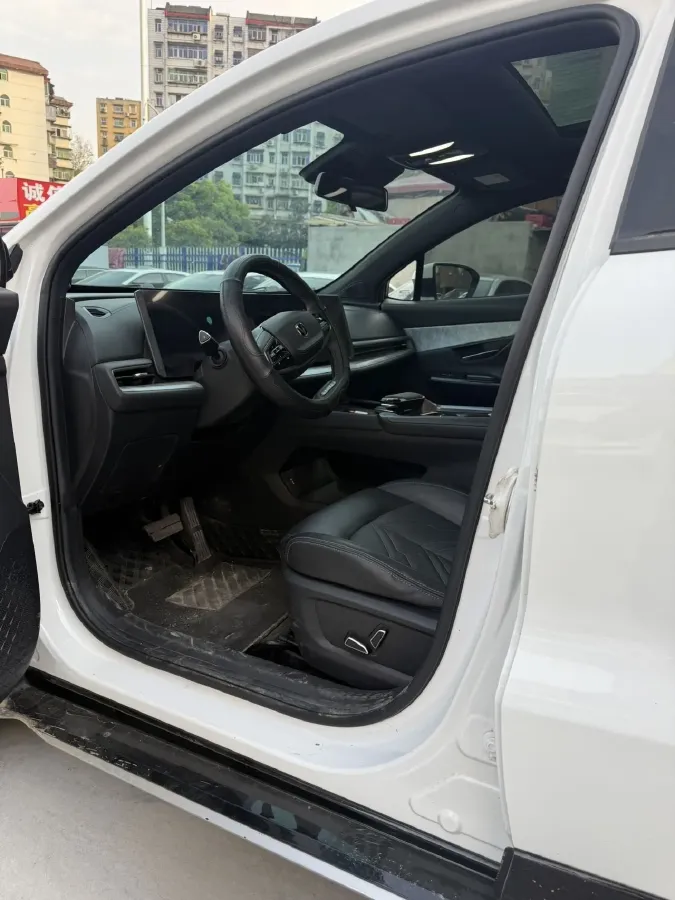 2023 ChangAn UNI-T 1.5T 188HP L4 7DCT,autocango,china used car exporter,china ev exporter,chinese used car exporter,chinese used ev exporter