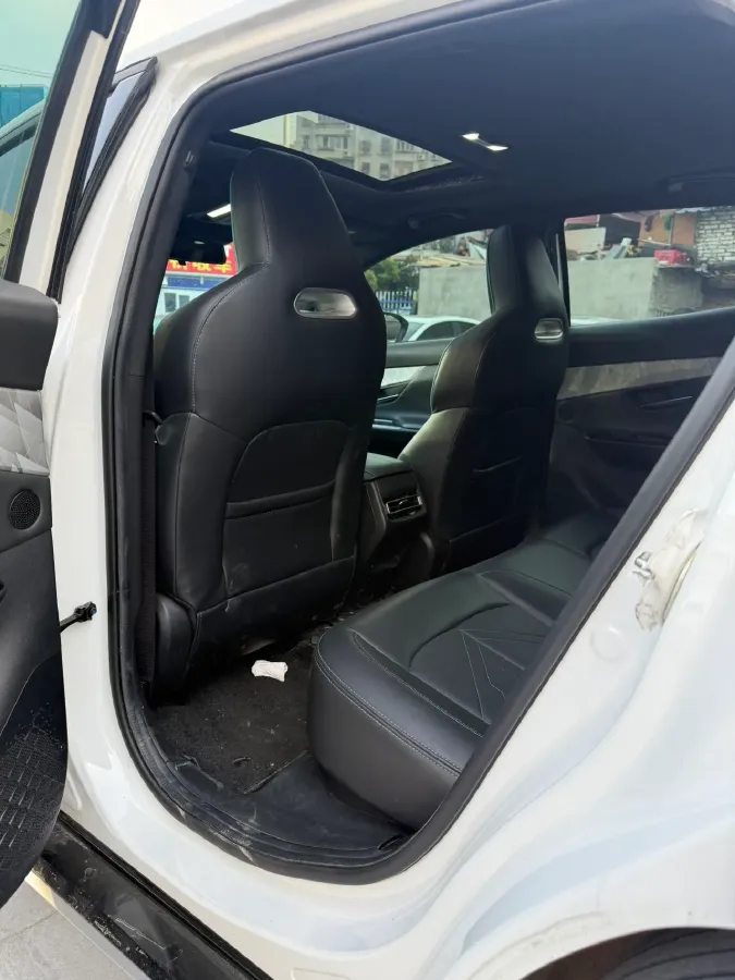 2023 ChangAn UNI-T 1.5T 188HP L4 7DCT,autocango,china used car exporter,china ev exporter,chinese used car exporter,chinese used ev exporter