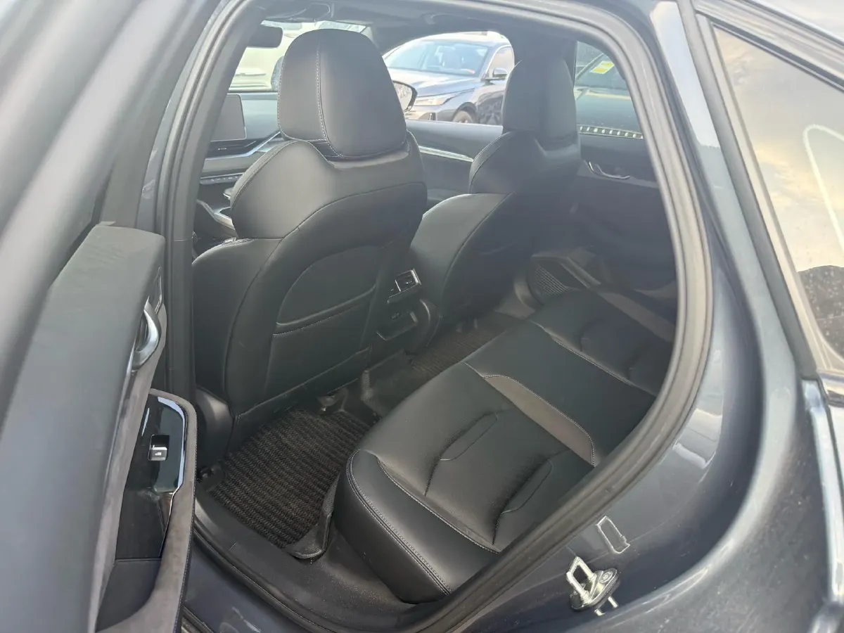 2024 Geely Preface 2.0T 190HP L4 7DCT,autocango,china used car exporter,china ev exporter,chinese used car exporter,chinese used ev exporter