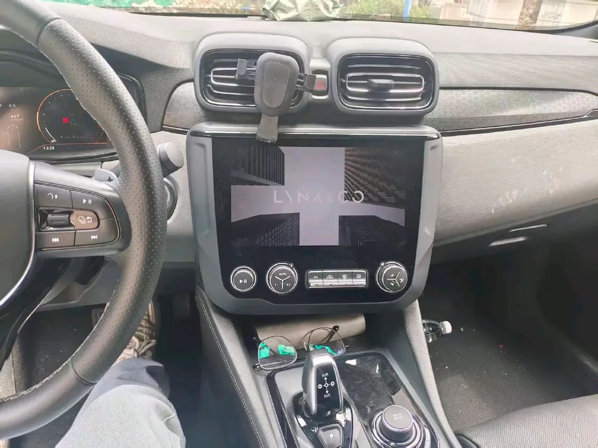 2021 LYNK&CO 03 1.5T 180HP L3 7DCT,autocango,china used car exporter,china ev exporter,chinese used car exporter,chinese used ev exporter