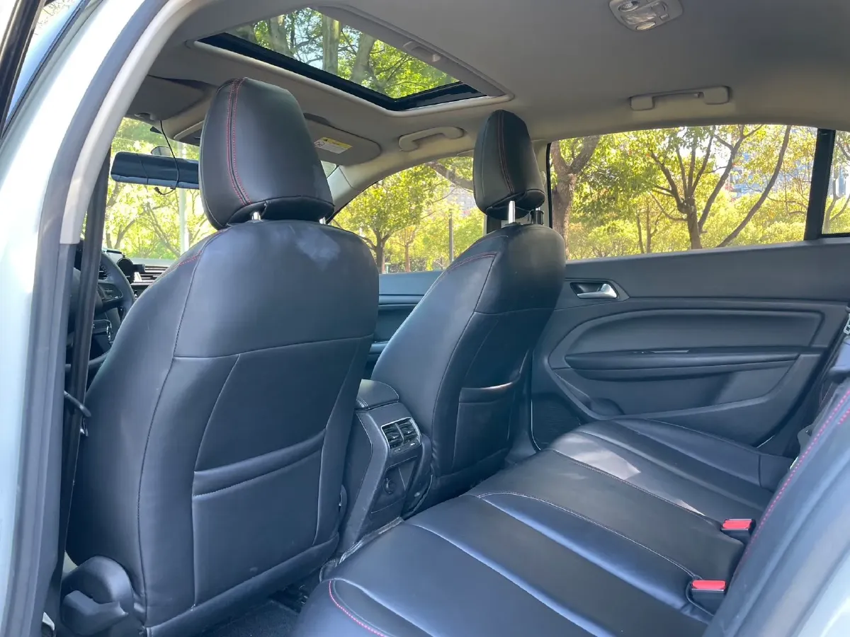 2018 Peugeot 408 1.6T 167HP L4 6AT,autocango,china used car exporter,china ev exporter,chinese used car exporter,chinese used ev exporter