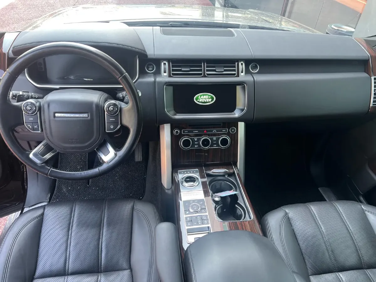 2018 Land Rover Range Rover Evoque 2.0T 241HP L4 9AT,autocango,china used car exporter,china ev exporter,chinese used car exporter,chinese used ev exporter