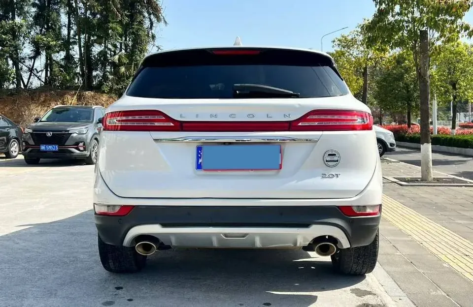 2019 Lincoln MKC 2.0T 203HP L4 6AT,autocango,china used car exporter,china ev exporter,chinese used car exporter,chinese used ev exporter