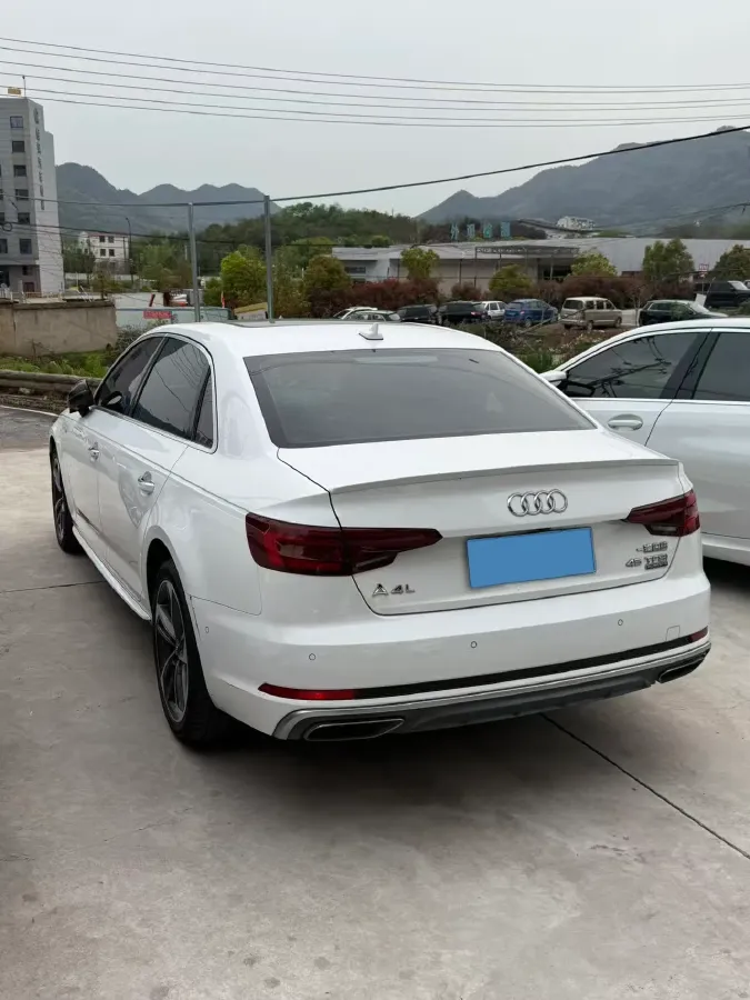 2019 Lexus UX 2.0L 146HP L4 E-CVT Hybrid,autocango,china used car exporter,china ev exporter,chinese used car exporter,chinese used ev exporter