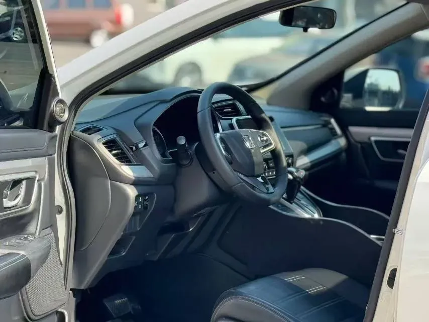 2021 Honda CR-V 1.5T 193HP L4 CVT,autocango,china used car exporter,china ev exporter,chinese used car exporter,chinese used ev exporter