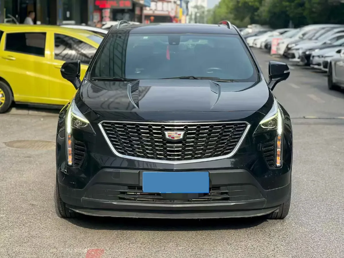 2021 Cadillac XT4 2.0T 237HP L4 9AT,autocango,china used car exporter,china ev exporter,chinese used car exporter,chinese used ev exporter