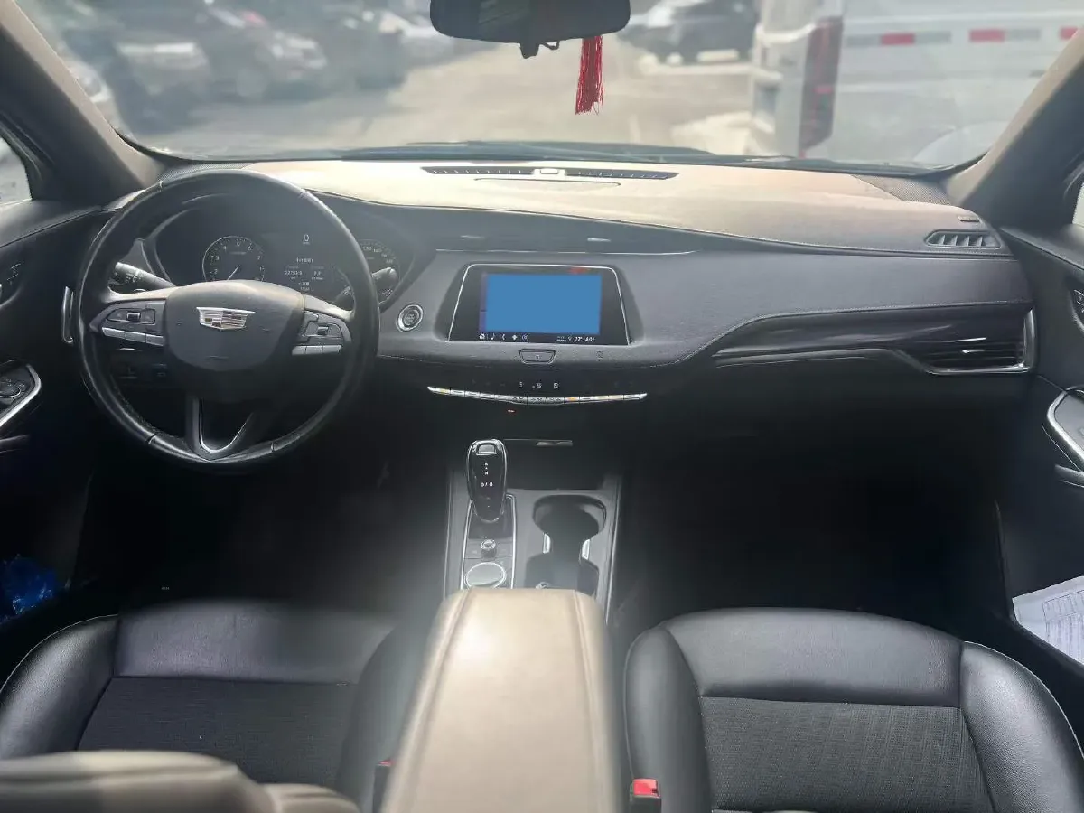 2021 Cadillac XT4 2.0T 237HP L4 9AT,autocango,china used car exporter,china ev exporter,chinese used car exporter,chinese used ev exporter