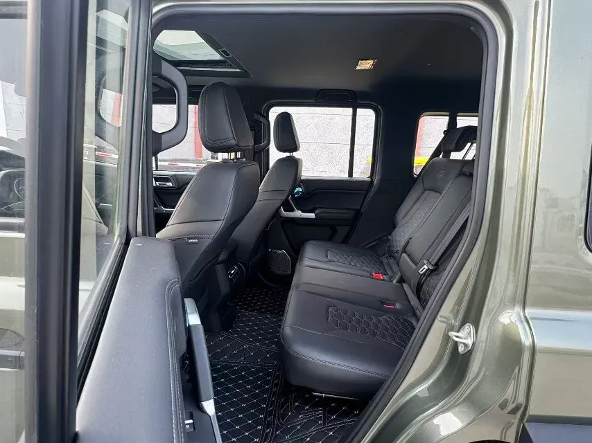 2024 212 212 T01 2.0T 252HP L4 8AT,autocango,china used car exporter,china ev exporter,chinese used car exporter,chinese used ev exporter