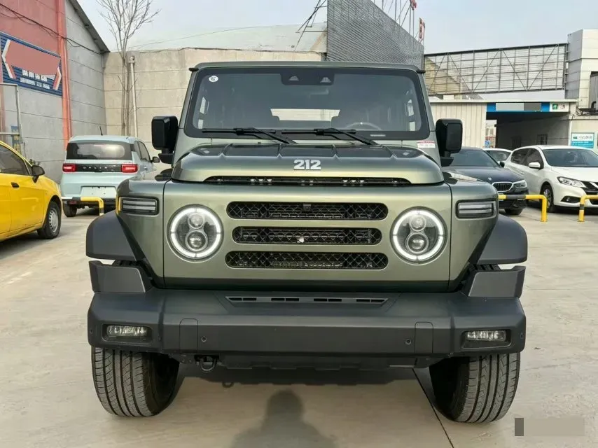 2024 212 212 T01 2.0T 252HP L4 8AT,autocango,china used car exporter,china ev exporter,chinese used car exporter,chinese used ev exporter