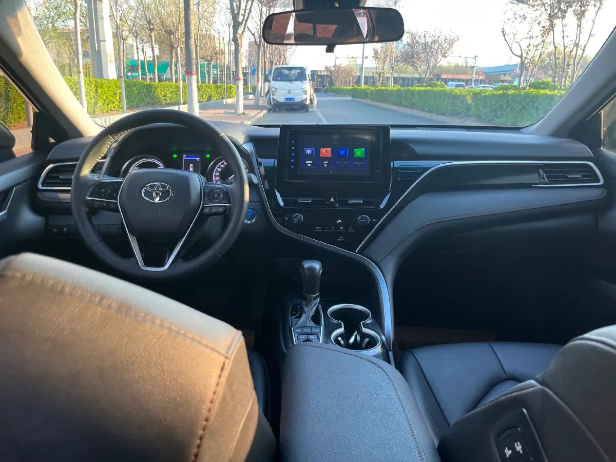 2023 Toyota Camry 2.5L 178HP L4 E-CVT Hybrid,autocango,china used car exporter,china ev exporter,chinese used car exporter,chinese used ev exporter