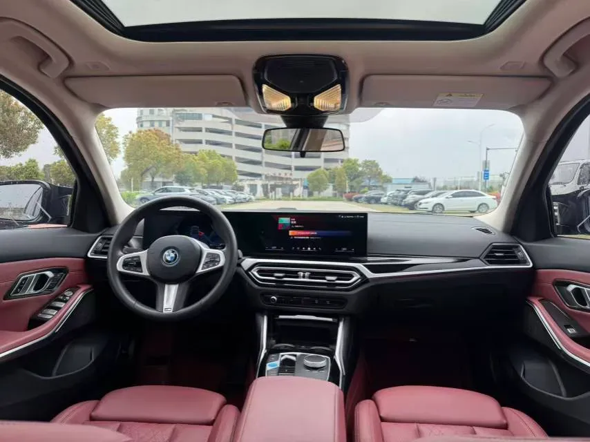 2024 BMW i3 BEV 70KWH,autocango,china used car exporter,china ev exporter,chinese used car exporter,chinese used ev exporter