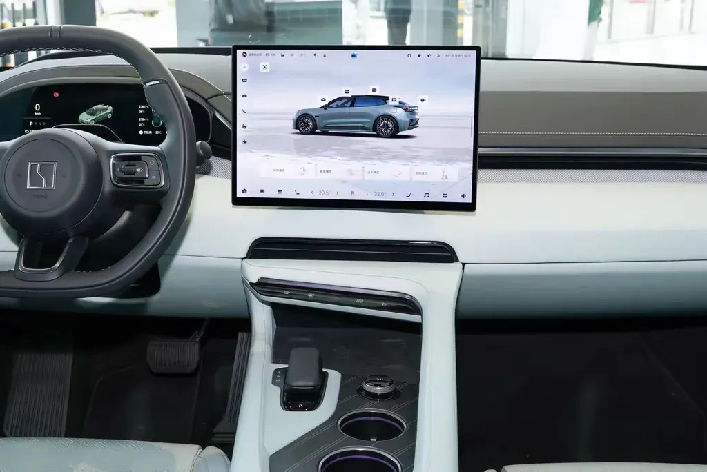 2024 Zeekr 001 BEV 100KWH,autocango,china used car exporter,china ev exporter,chinese used car exporter,chinese used ev exporter