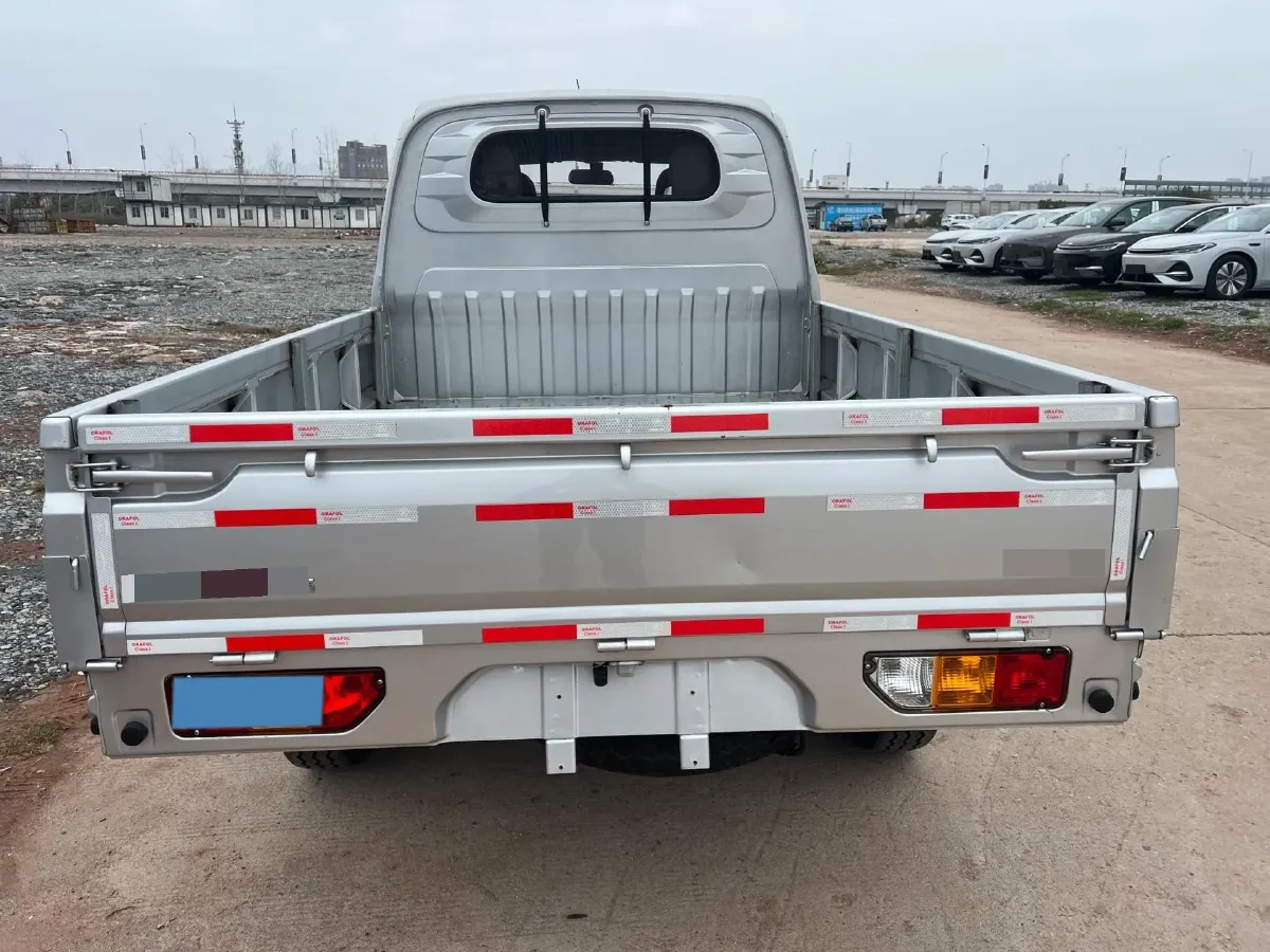 2023 WuLing RongGuang New Truck 1.5L 102HP L4 5MT,autocango,china used car exporter,china ev exporter,chinese used car exporter,chinese used ev exporter