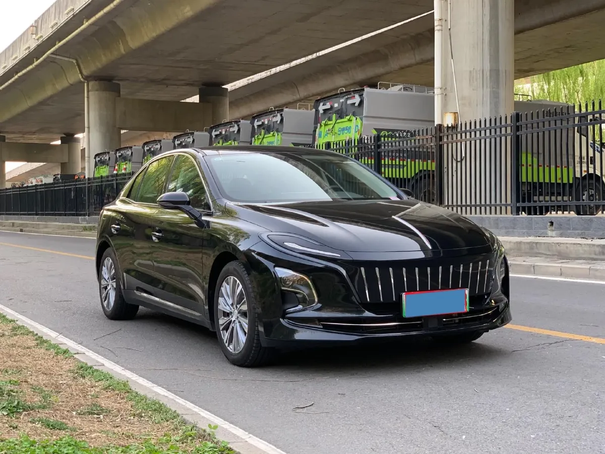 2024 HongQi E-QM5 BEV 60KWH,autocango,china used car exporter,china ev exporter,chinese used car exporter,chinese used ev exporter