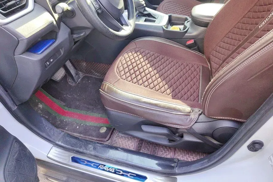 2022 Toyota RAV4 2.0L 171HP L4 CVT,autocango,china used car exporter,china ev exporter,chinese used car exporter,chinese used ev exporter