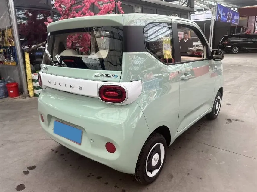 2024 WuLing HongGuang MINI EV BEV 17.3KWH,autocango,china used car exporter,china ev exporter,chinese used car exporter,chinese used ev exporter