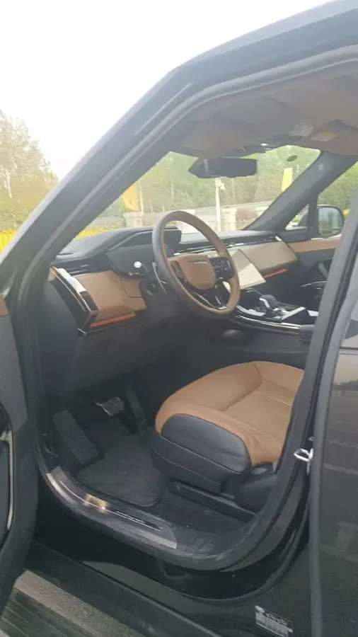 2024 Land Rover Range Rover Sport 3.0T 400HP L6 8AT,autocango,china used car exporter,china ev exporter,chinese used car exporter,chinese used ev exporter