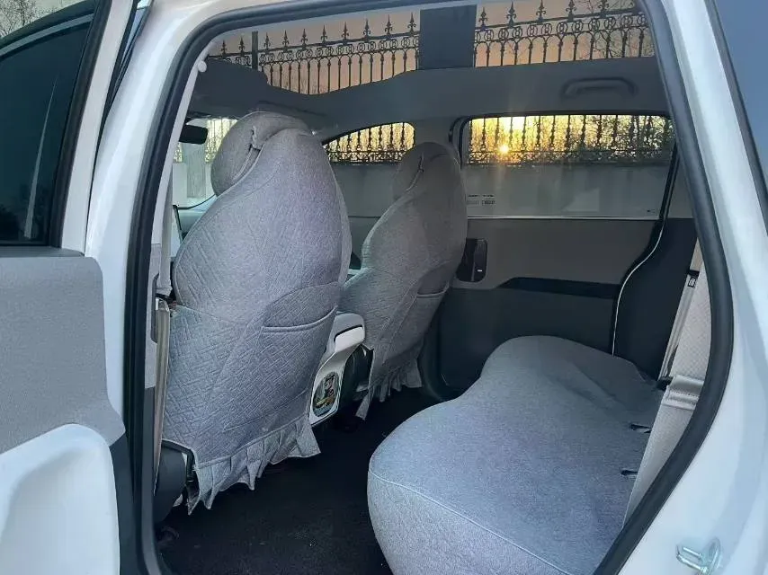 2024 ARCFOX KAOLA S BEV 58.8KWH,autocango,china used car exporter,china ev exporter,chinese used car exporter,chinese used ev exporter