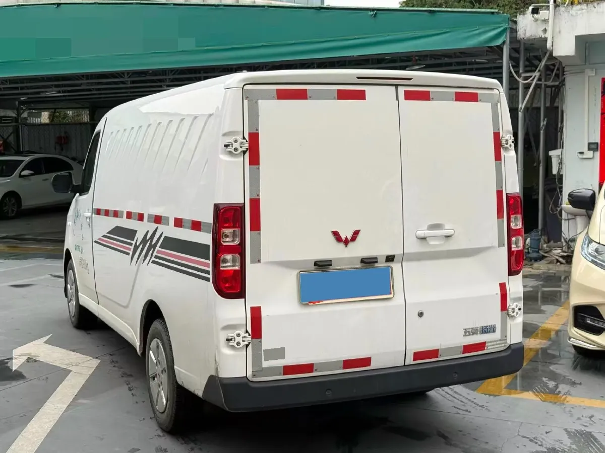 2024 WuLing YangGuang BEV 41.9KWH,autocango,china used car exporter,china ev exporter,chinese used car exporter,chinese used ev exporter