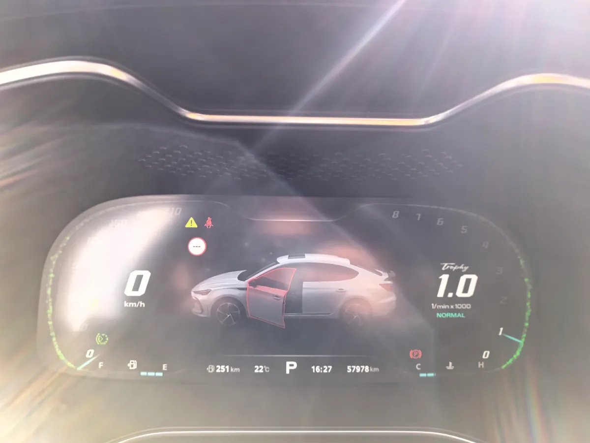 2021 MG MG6 1.5T 181HP L4 7DCT,autocango,china used car exporter,china ev exporter,chinese used car exporter,chinese used ev exporter