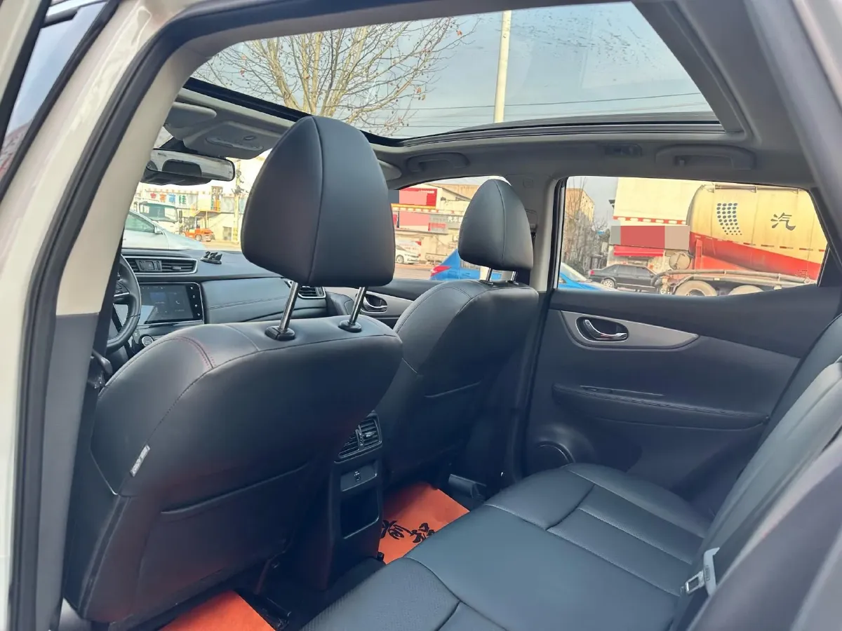 2022 Nissan Qashqai 2.0L 151HP L4 CVT,autocango,china used car exporter,china ev exporter,chinese used car exporter,chinese used ev exporter