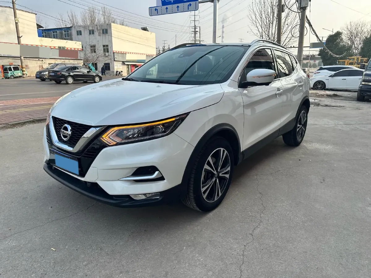 2022 Nissan Qashqai 2.0L 151HP L4 CVT,autocango,china used car exporter,china ev exporter,chinese used car exporter,chinese used ev exporter