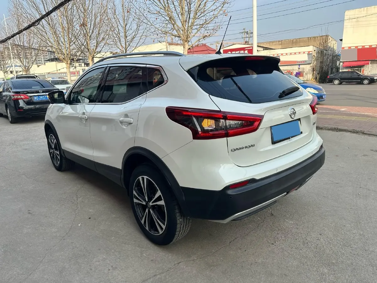 2022 Nissan Qashqai 2.0L 151HP L4 CVT,autocango,china used car exporter,china ev exporter,chinese used car exporter,chinese used ev exporter