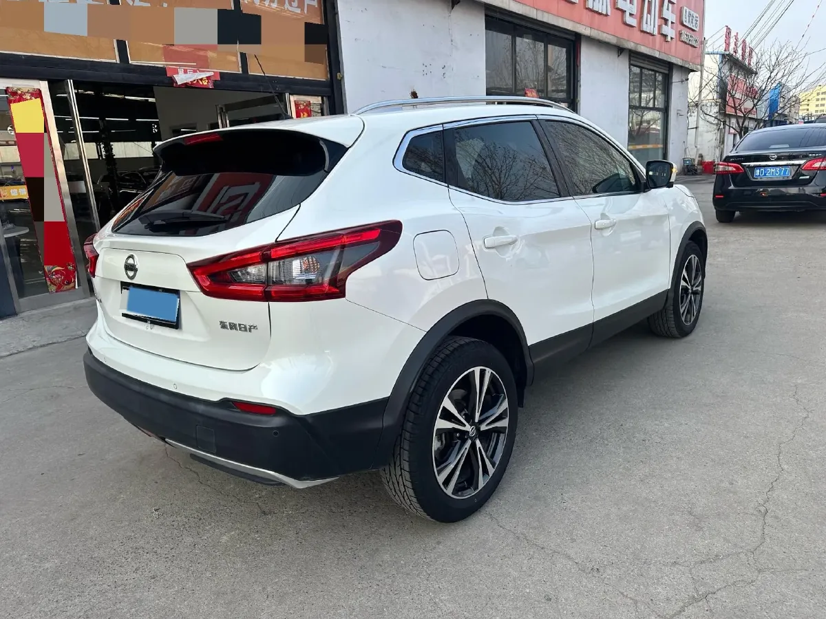2022 Nissan Qashqai 2.0L 151HP L4 CVT,autocango,china used car exporter,china ev exporter,chinese used car exporter,chinese used ev exporter