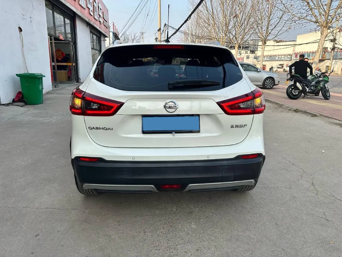2022 Nissan Qashqai 2.0L 151HP L4 CVT,autocango,china used car exporter,china ev exporter,chinese used car exporter,chinese used ev exporter