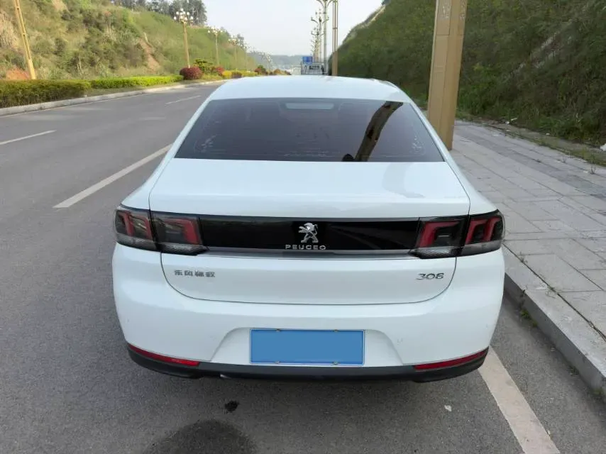 2016 Peugeot 308 1.6L 117HP L4 6AT,autocango,china used car exporter,china ev exporter,chinese used car exporter,chinese used ev exporter
