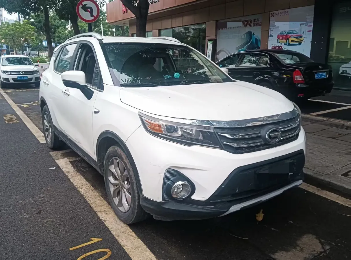 2017 GAC Trumpchi GS3 1.3T 137HP L4 6AT,autocango,china used car exporter,china ev exporter,chinese used car exporter,chinese used ev exporter