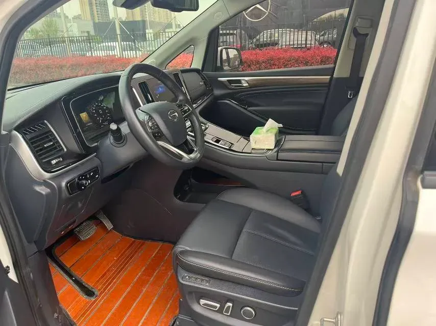 2021 GAC Trumpchi M8 2.0T 252HP L4 8AT,autocango,china used car exporter,china ev exporter,chinese used car exporter,chinese used ev exporter