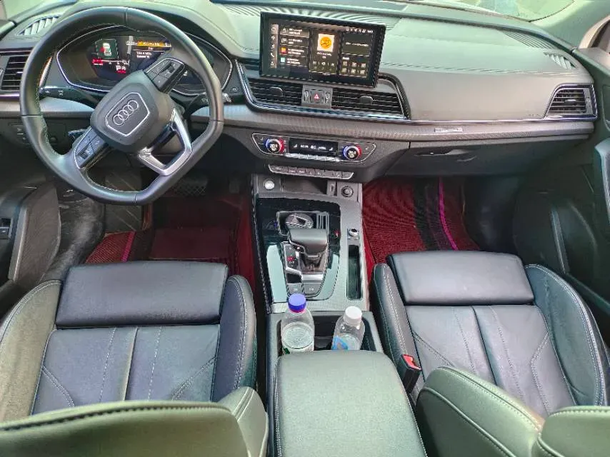 2022 Audi Q5L 2.0T 190HP L4 7DCT,autocango,china used car exporter,china ev exporter,chinese used car exporter,chinese used ev exporter