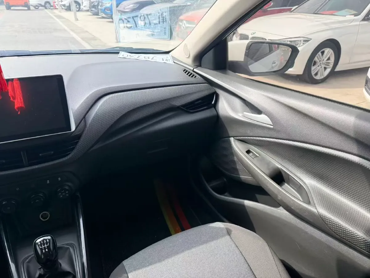 2020 Chevrolet Cavalier 1.3L 107HP L3 5MT,autocango,china used car exporter,china ev exporter,chinese used car exporter,chinese used ev exporter