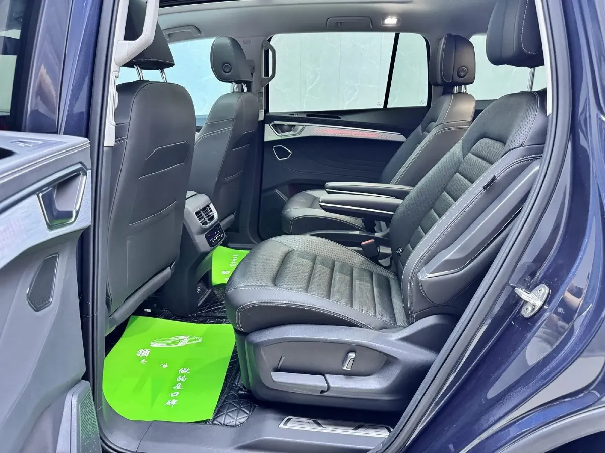 2022 Volkswagen Talagon 2.0T 220HP L4 7DCT,autocango,china used car exporter,china ev exporter,chinese used car exporter,chinese used ev exporter