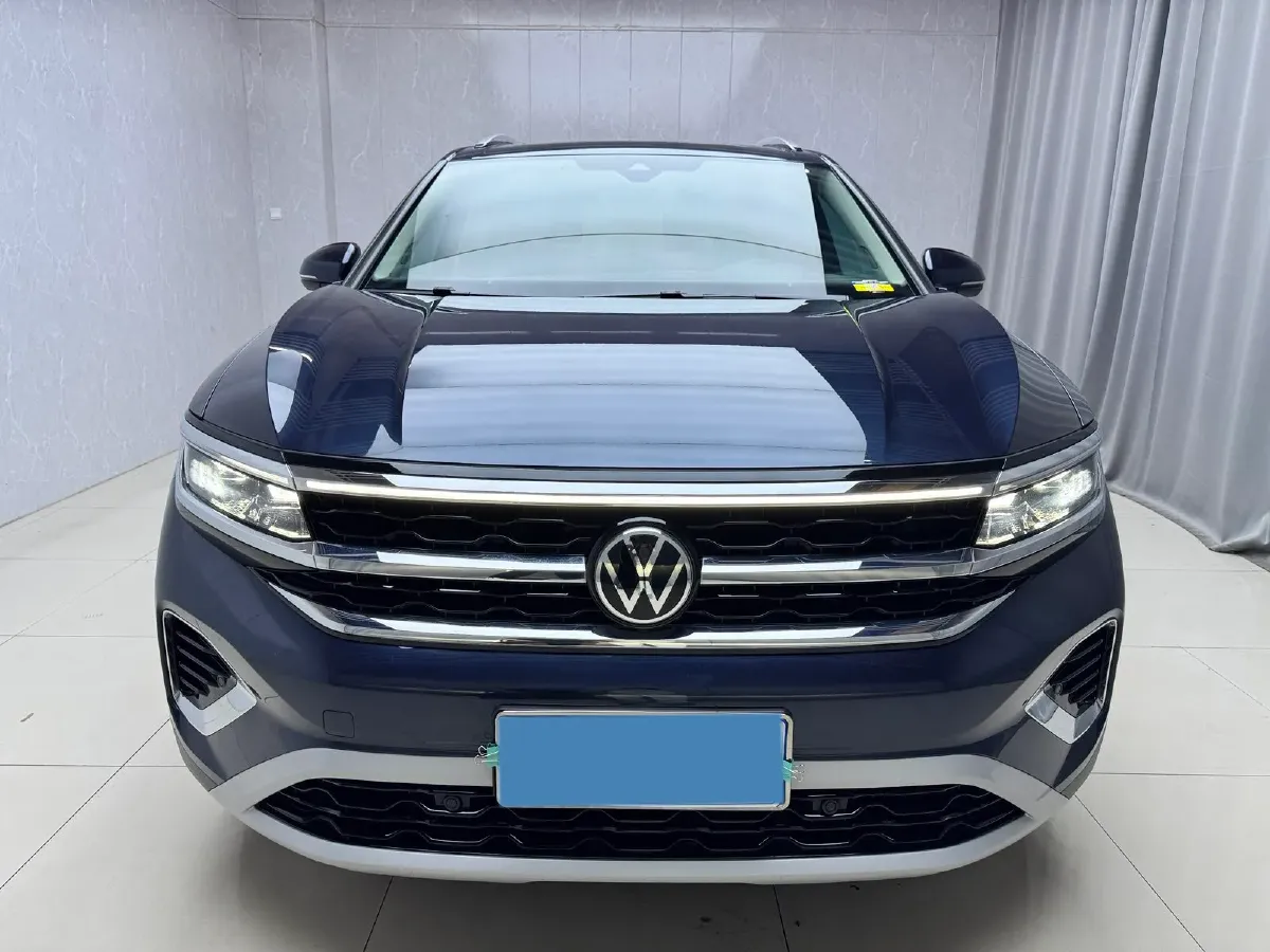 2022 Volkswagen Talagon 2.0T 220HP L4 7DCT,autocango,china used car exporter,china ev exporter,chinese used car exporter,chinese used ev exporter