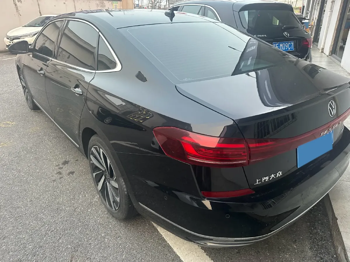 2022 Xpeng P7 BEV 60.2KWH,autocango,china used car exporter,china ev exporter,chinese used car exporter,chinese used ev exporter