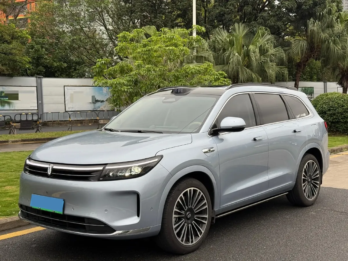 2024 AITO AITO M7 1.5T 152HP L4 REEV 42KWH,autocango,china used car exporter,china ev exporter,chinese used car exporter,chinese used ev exporter