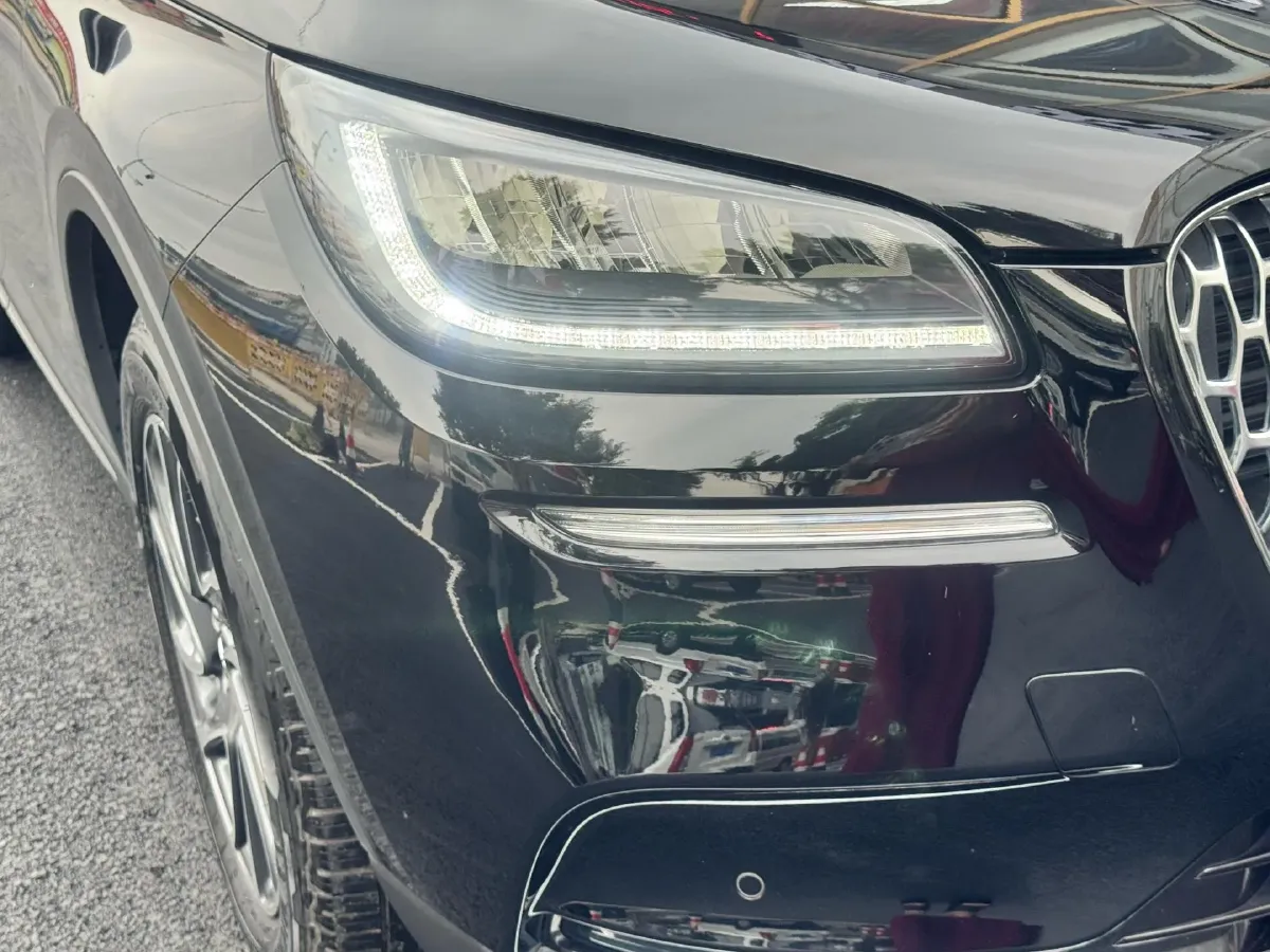 2022 Lincoln Corsair 2.0T 245HP L4 8AT,autocango,china used car exporter,china ev exporter,chinese used car exporter,chinese used ev exporter