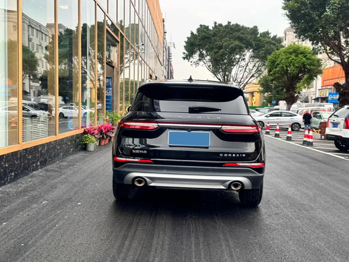 2022 Lincoln Corsair 2.0T 245HP L4 8AT,autocango,china used car exporter,china ev exporter,chinese used car exporter,chinese used ev exporter