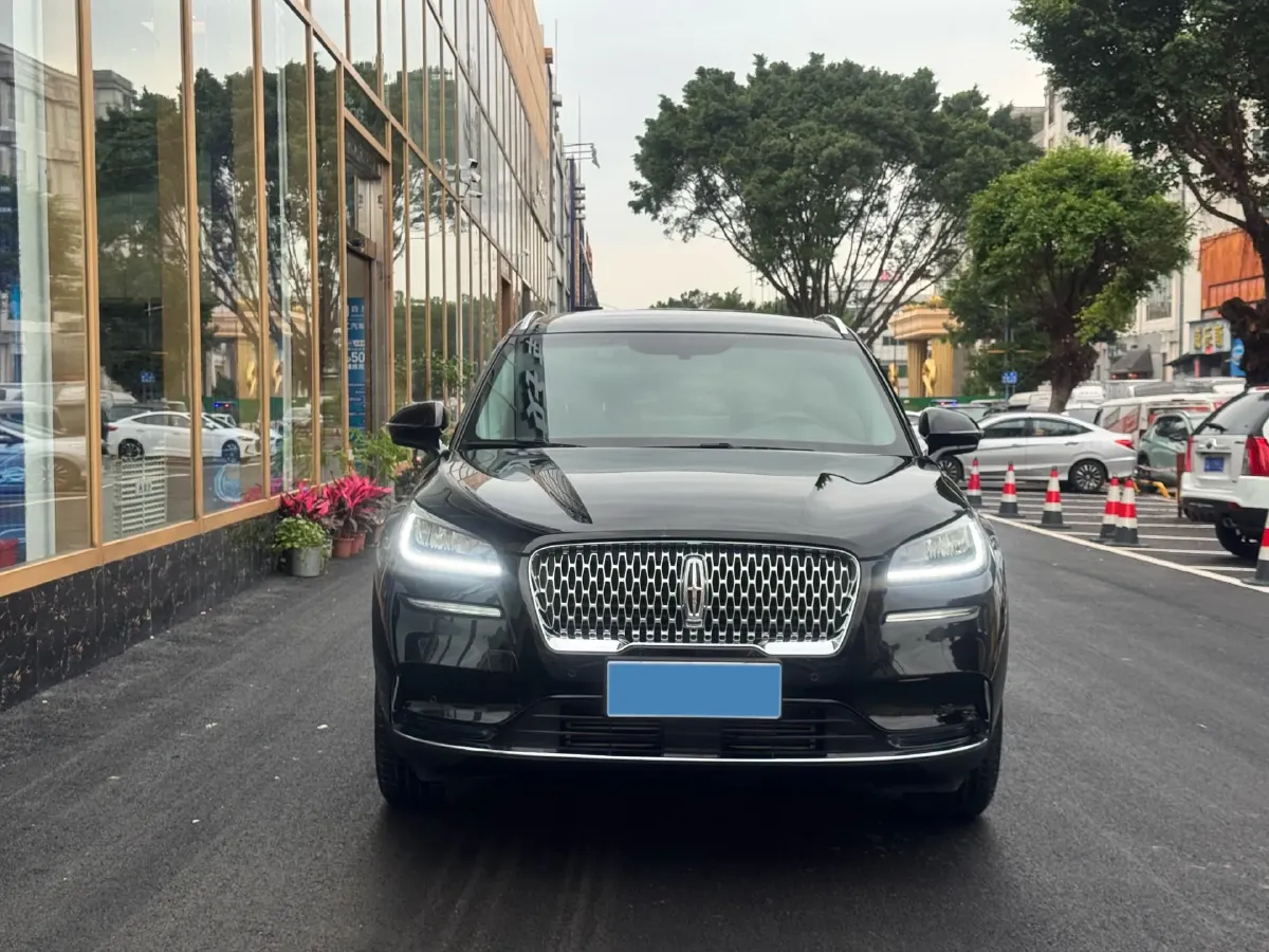 2022 Lincoln Corsair 2.0T 245HP L4 8AT,autocango,china used car exporter,china ev exporter,chinese used car exporter,chinese used ev exporter