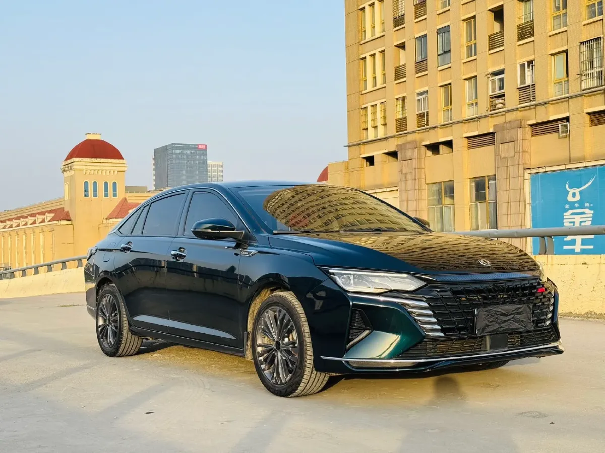 2021 DongFeng Aeolus YiXuan MAX 1.5T 190HP L4 7DCT,autocango,china used car exporter,china ev exporter,chinese used car exporter,chinese used ev exporter