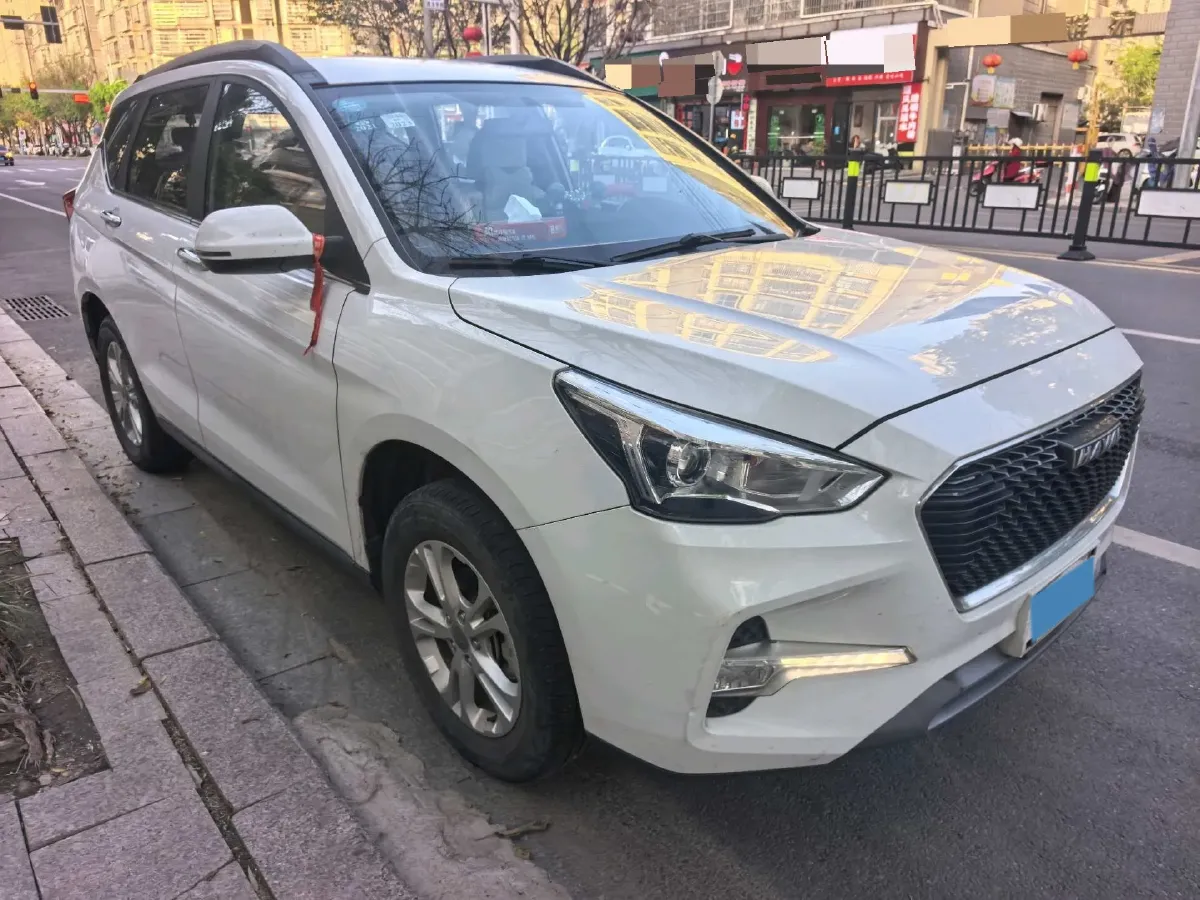 2019 Haval M6 1.5T 150HP L4 6MT,autocango,china used car exporter,china ev exporter,chinese used car exporter,chinese used ev exporter