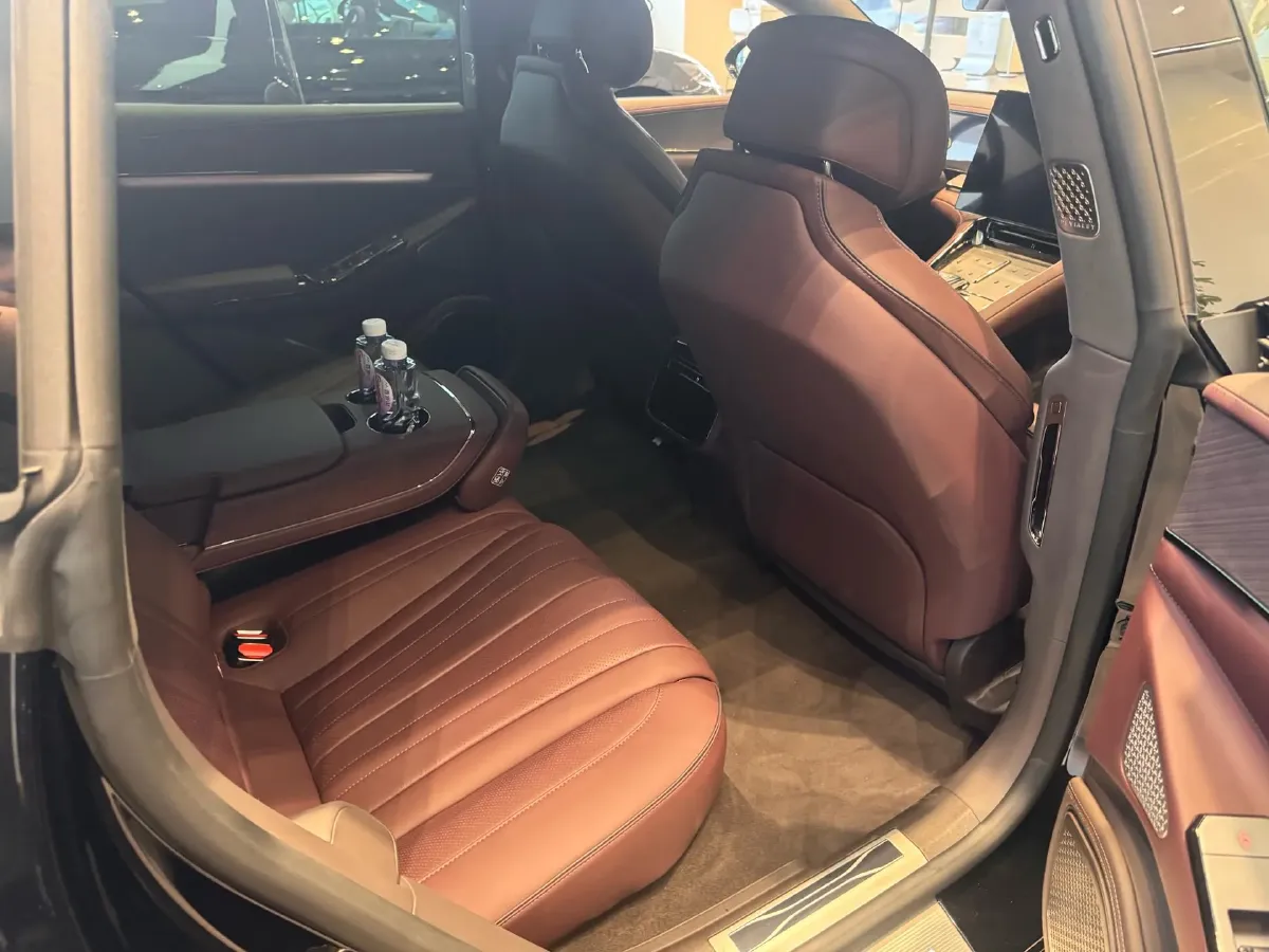 2024 Denza DenzaZ9GT 2.0T 207HP L4 E-CVT PHEV 38.5KWH,autocango,china used car exporter,china ev exporter,chinese used car exporter,chinese used ev exporter