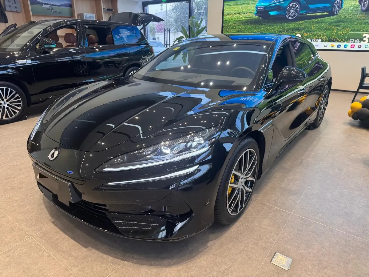 2024 Denza DenzaZ9GT 2.0T 207HP L4 E-CVT PHEV 38.5KWH,autocango,china used car exporter,china ev exporter,chinese used car exporter,chinese used ev exporter