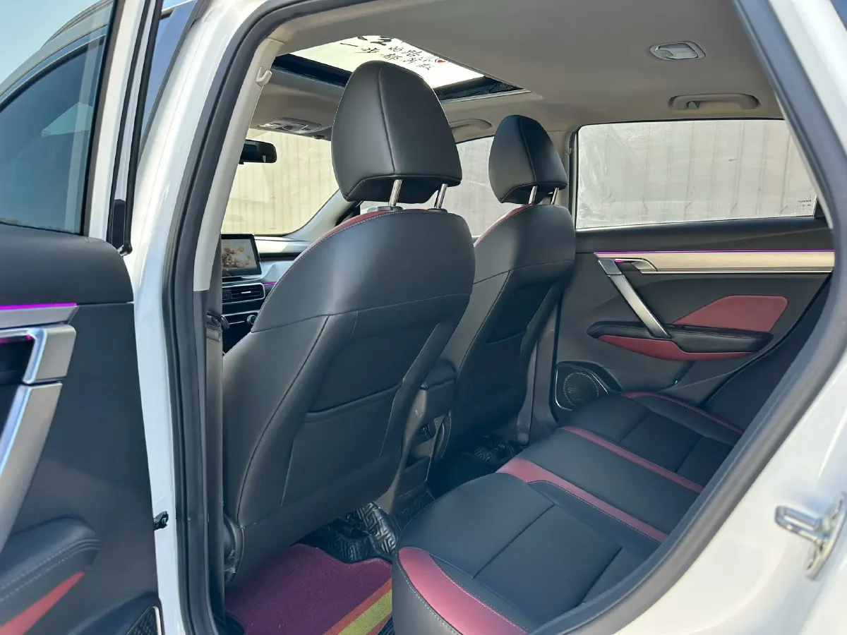 2021 Geely Coolray 1.4T 141HP L4 6DCT,autocango,china used car exporter,china ev exporter,chinese used car exporter,chinese used ev exporter