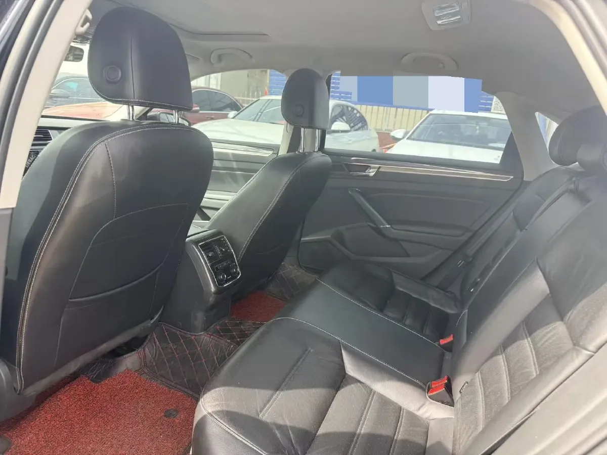 2017 Volkswagen Passat 1.8T 180HP L4 7DCT,autocango,china used car exporter,china ev exporter,chinese used car exporter,chinese used ev exporter